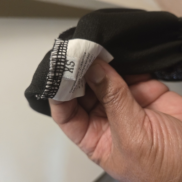 Shimmering Black Fashion Dress - Picture 6 of 6